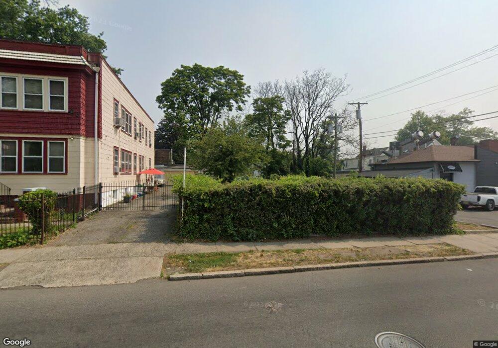 290 Tremont Ave, East Orange, NJ 07018 - photo 1