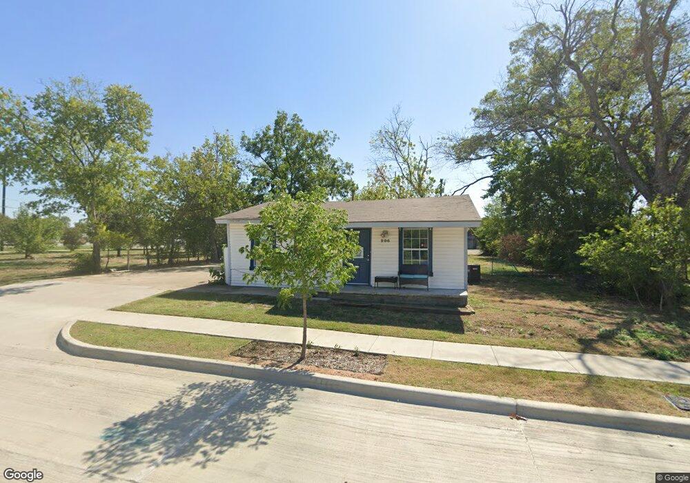 206 W Beech St, Celina, TX 75009 - photo 1