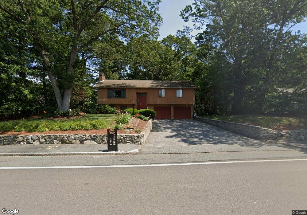 469 Elm St, Framingham, MA 01701 - photo 1