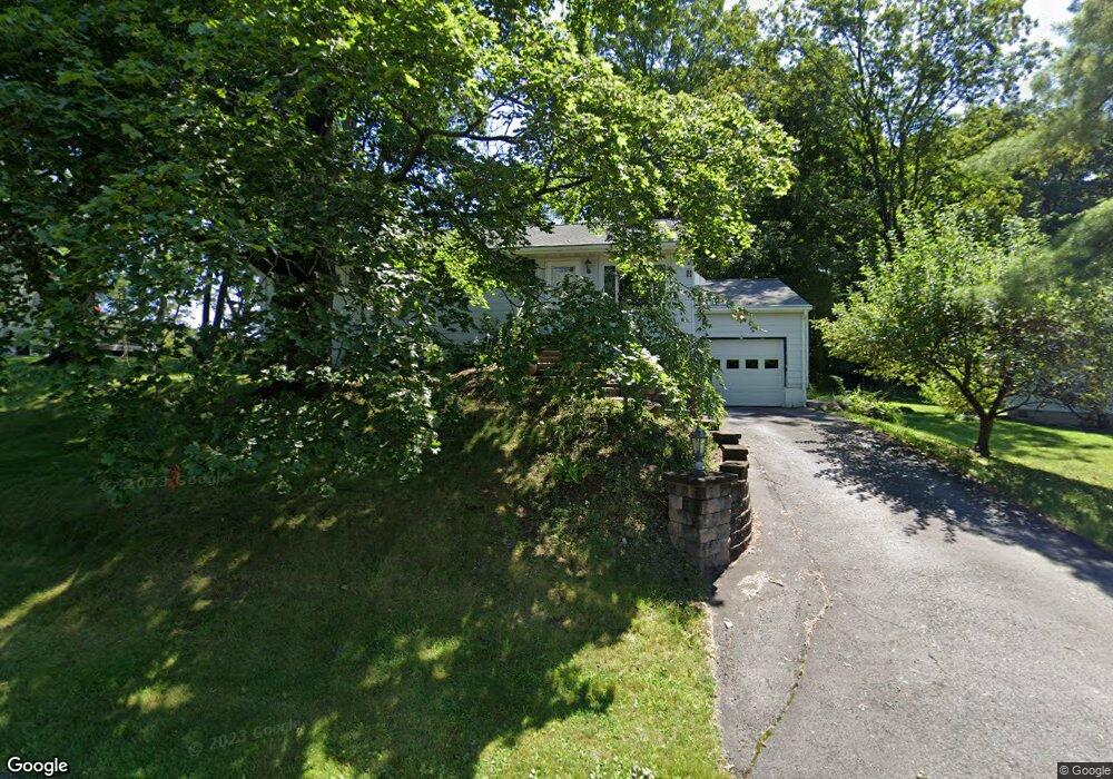 46 Stephanie Ln, Poughkeepsie, NY 12603 - photo 1