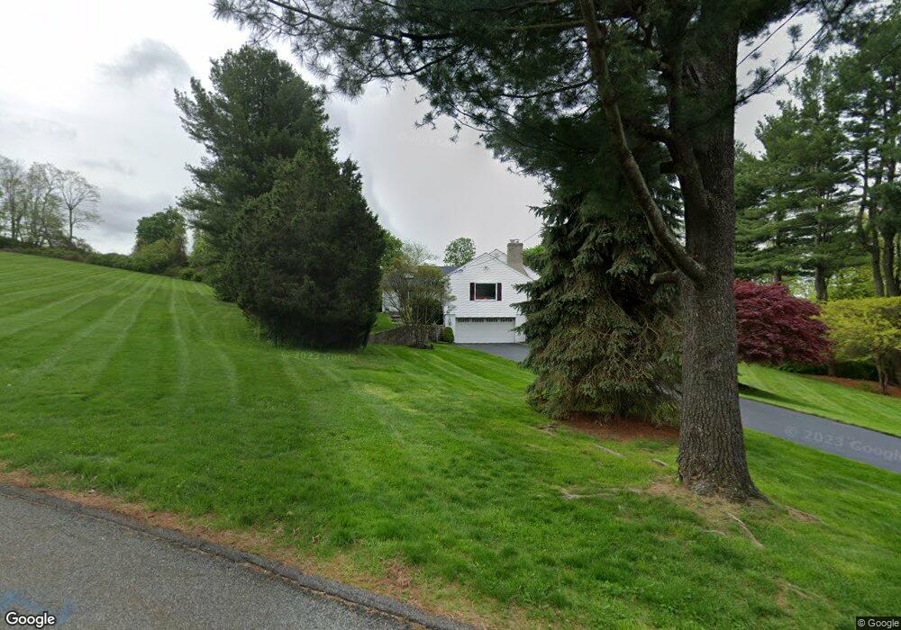 181 Ridgecrest Rd, Briarcliff Manor, NY 10510 - photo 1