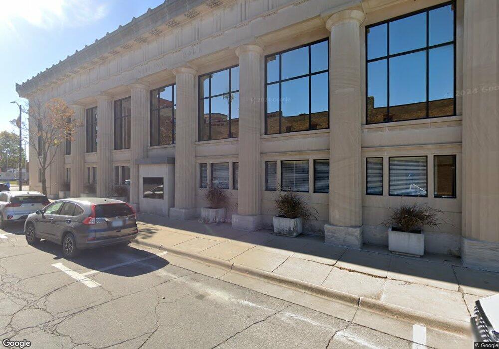 100 N 2nd Ave W, Newton, IA 50208 - photo 1