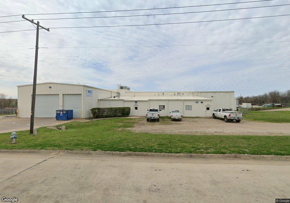 1810 Jester Dr, Corsicana, TX 75109 - photo 1