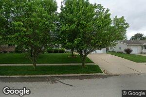 2053 Teton Dr, Waterloo, IA 50701