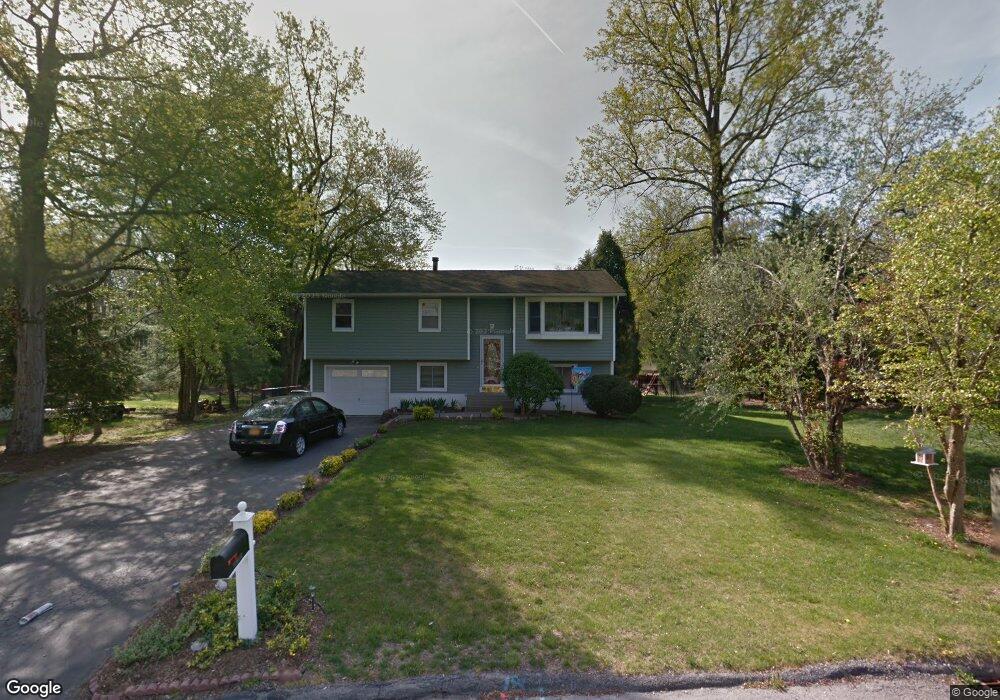 17 Reggie Dr, Wappingers Falls, NY 12590 - photo 1