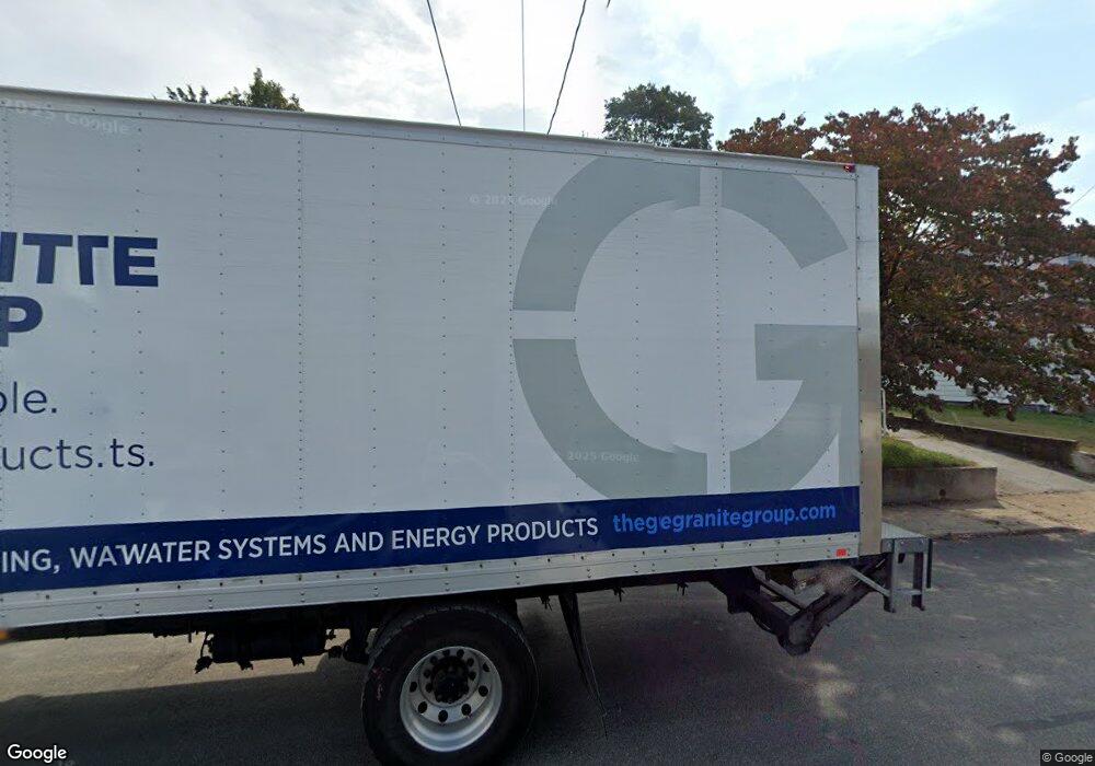 24 Border St, West Warwick, RI 02893 - photo 1