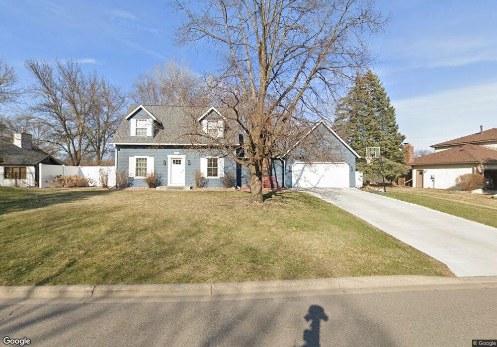 6005 Creek Ridge Ct, Minnetonka, MN 55345 - photo 1