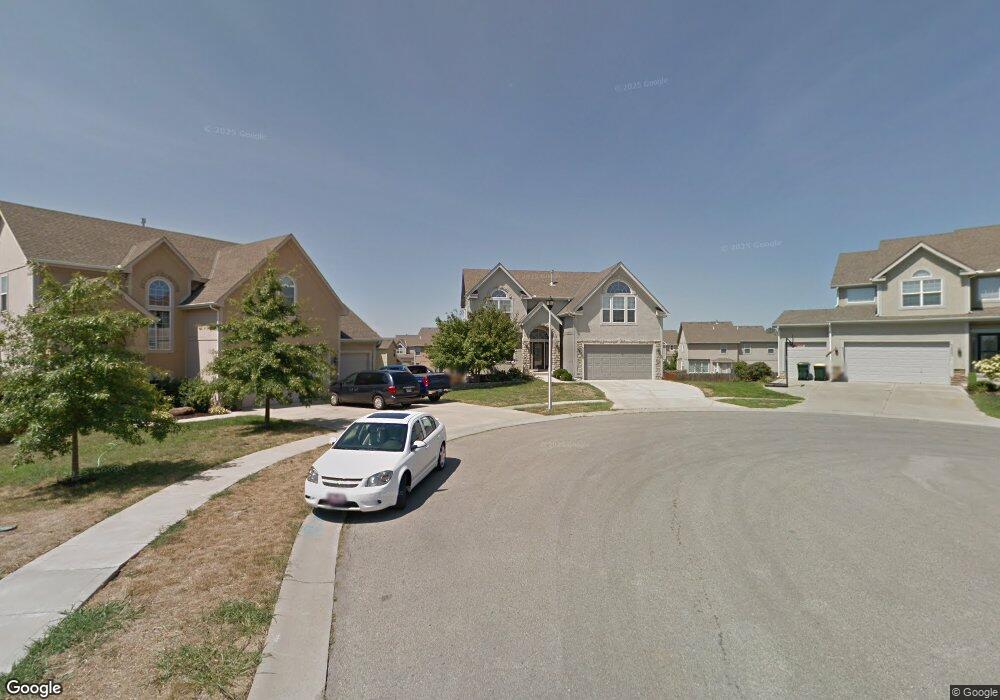 5804 Redbud St, Shawnee, KS 66218 - photo 1