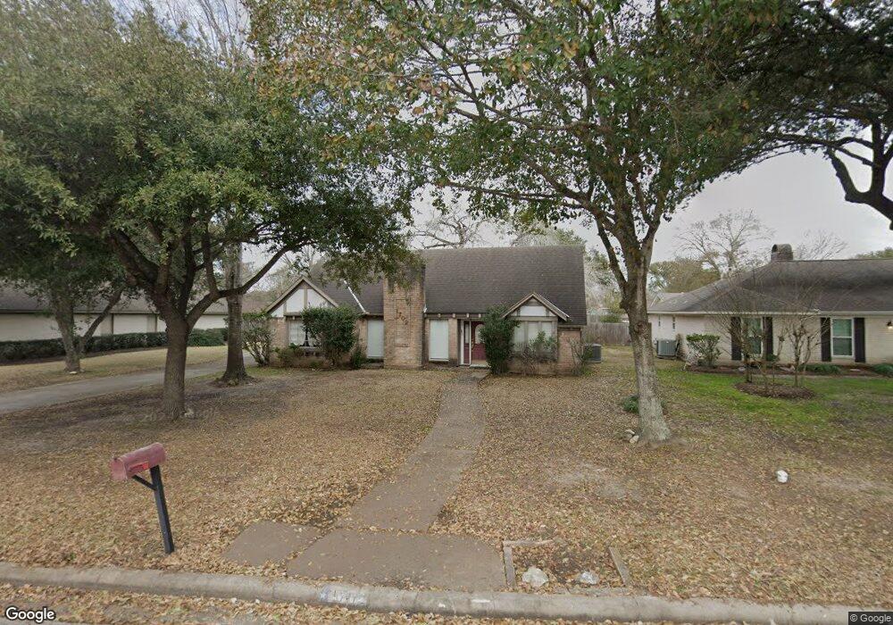 1702 Willow Dr, Richmond, TX 77469 - photo 1