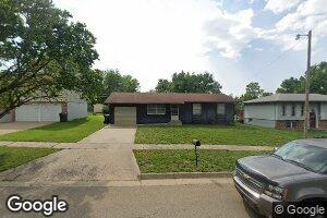 2337 SE Monroe St, Topeka, KS 66605