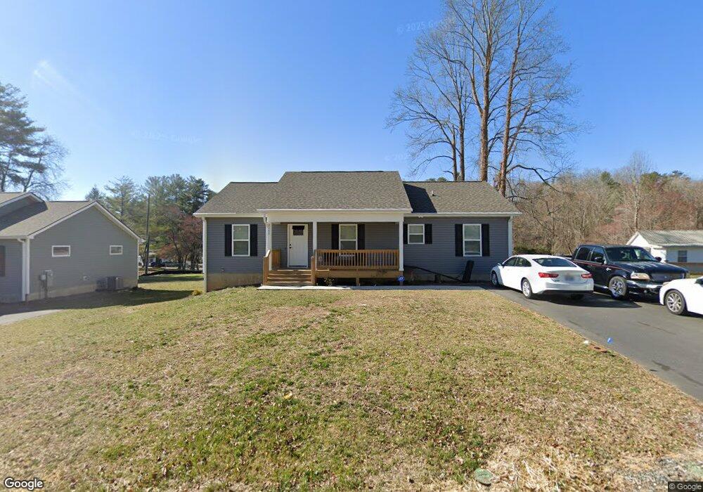 2111 Arlington Place, Hendersonville, NC 28791 - photo 1