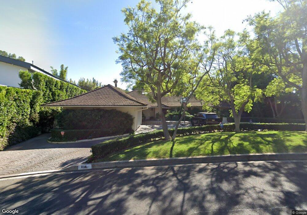 1114 Pine Dr, Beverly Hills, CA 90210 - photo 1