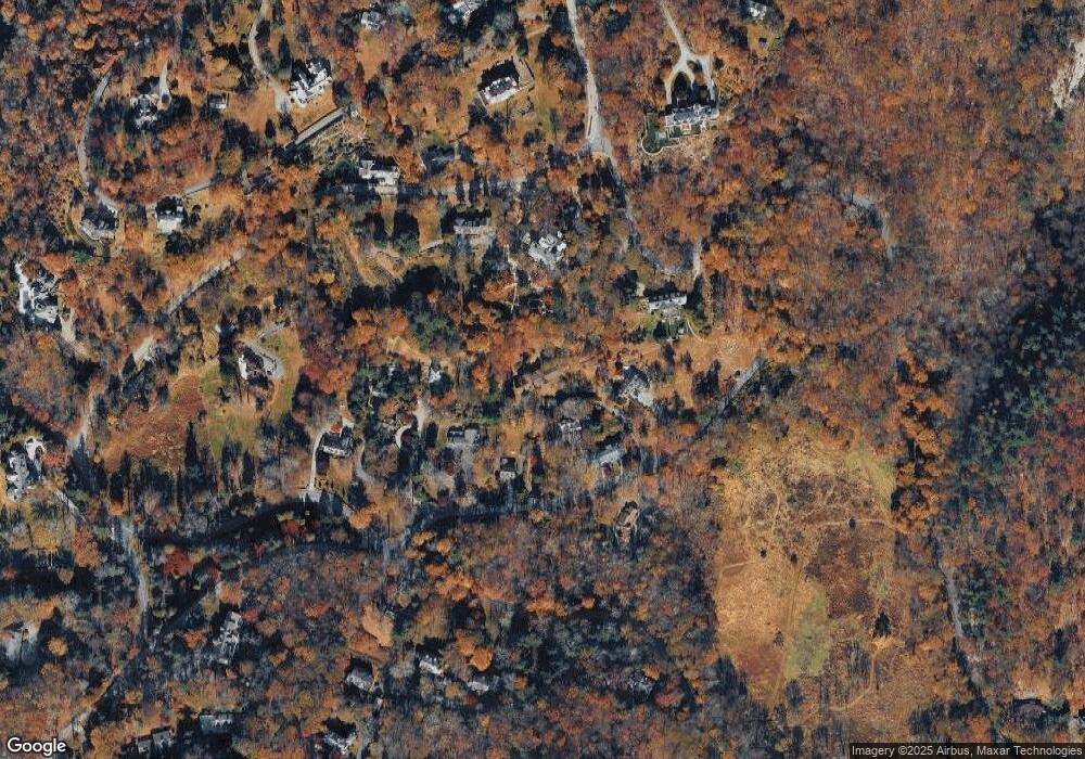 32 E Lake Stable Rd, Tuxedo Park, NY 10987 - photo 1