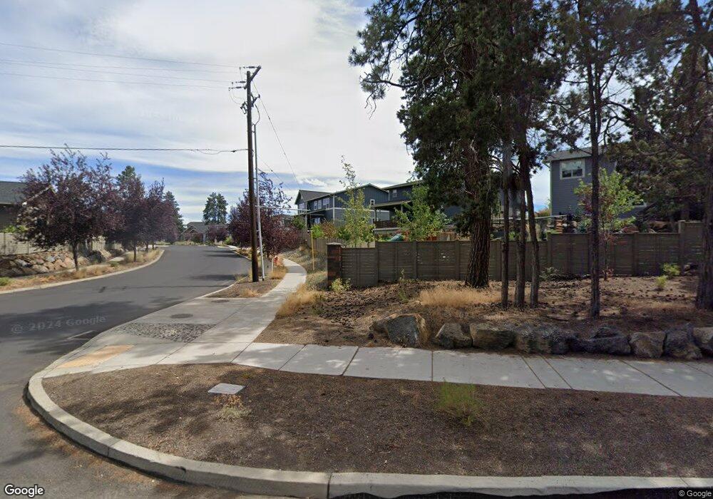 61050 Brosterhous Rd unit 331, Bend, OR 97702 - photo 1