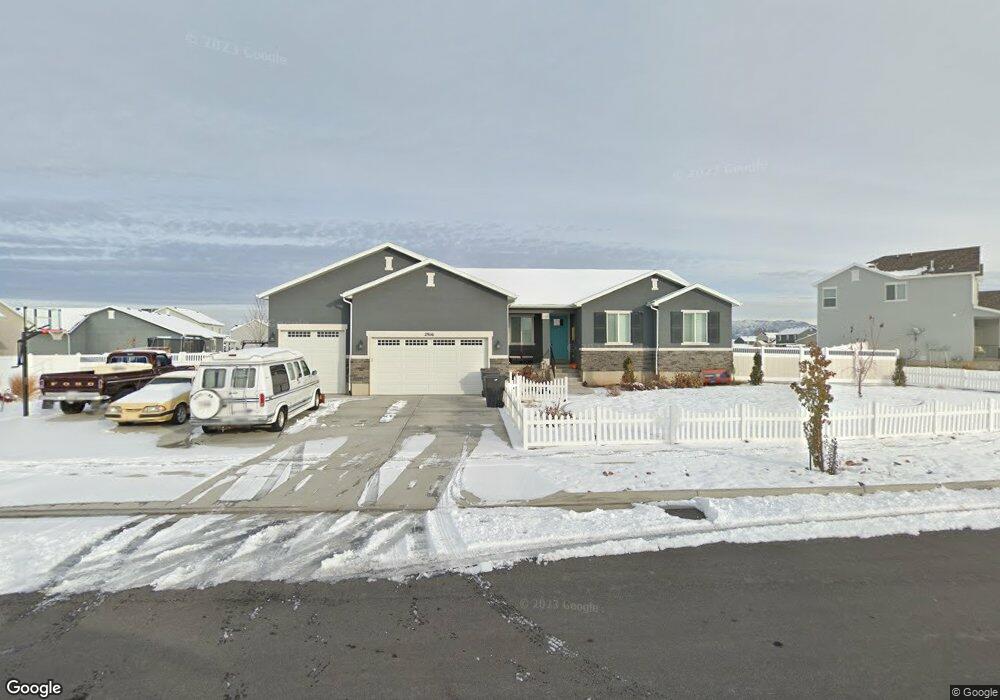 2916 W 2550 N, Clinton, UT 84015 - photo 1