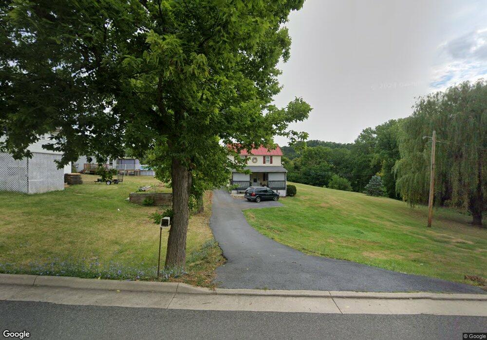 42 W Duck St, Front Royal, VA 22630 - photo 1