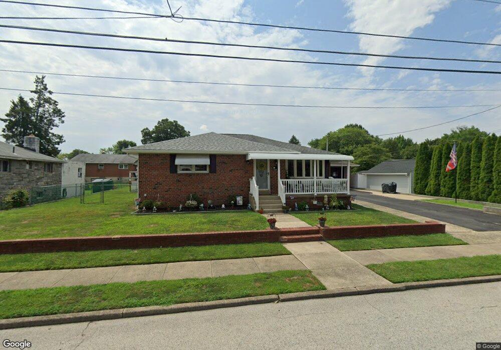 226 Chippewa St, Essington, PA 19029 - photo 1