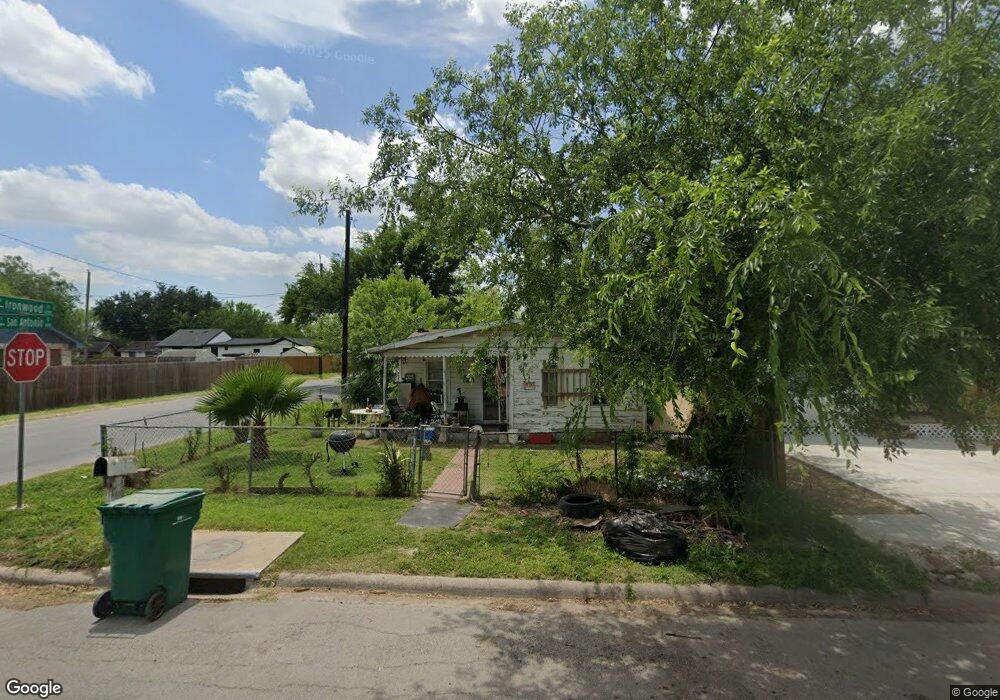 916 E San Antonio Ave, Pharr, TX 78577 - photo 1