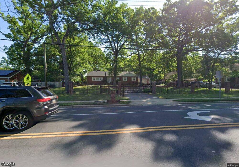 5304 Wheeler Rd, Oxon Hill, MD 20745 - photo 1