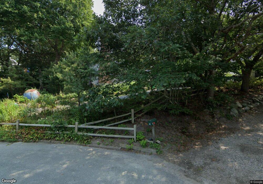 2 Maple Ct, Provincetown, MA 02657 - photo 1