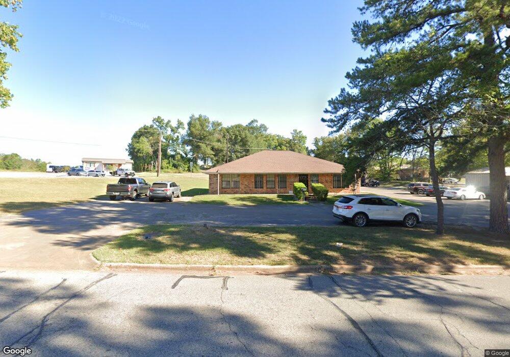 1620 W Seale St, Nacogdoches, TX 75964 - photo 1