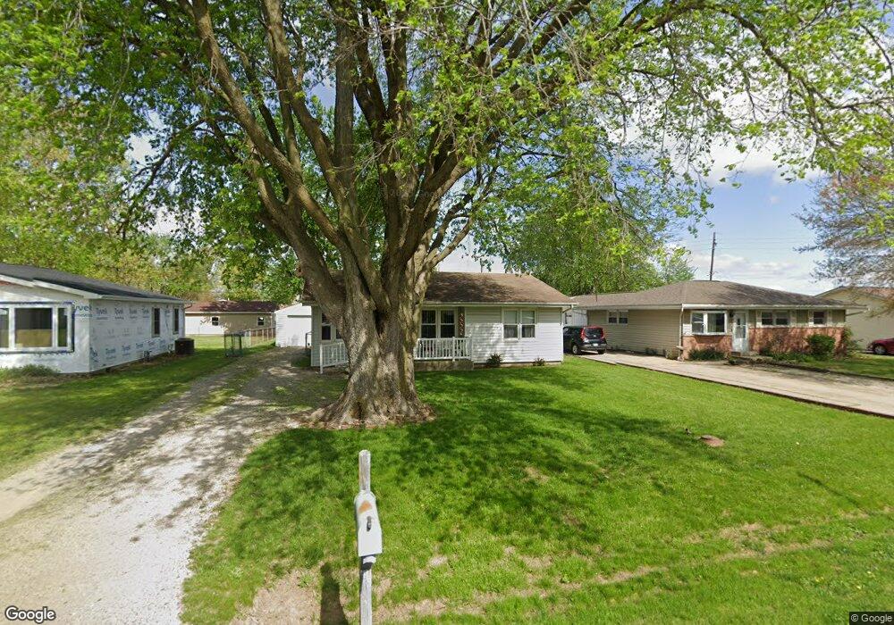 1721 N Ottawa St, Lincoln, IL 62656 - photo 1