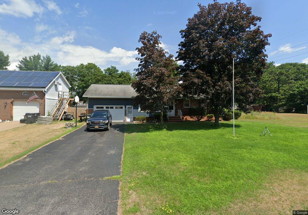 145 Dahlia St, Schenectady, NY 12306 - photo 1