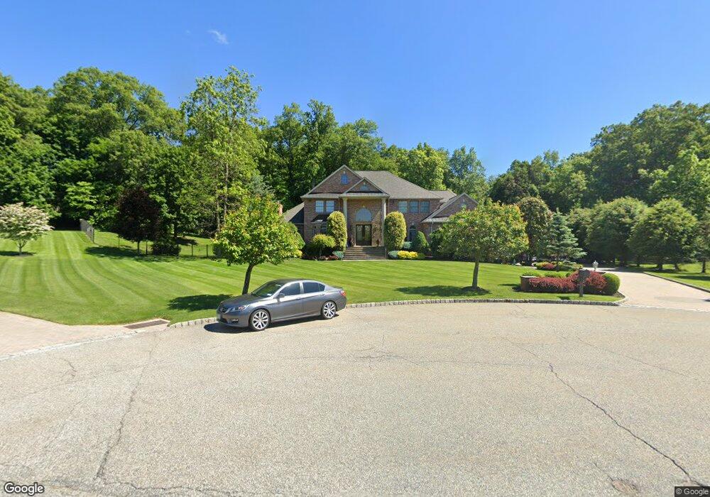 5 Mccarthy Cir, Stony Point, NY 10980 - photo 1