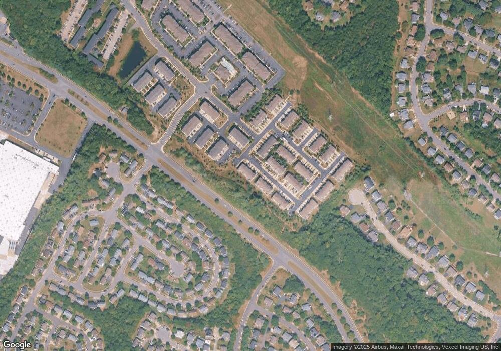 17103 Gibson Mill Rd unit 5, Dumfries, VA 22026 - photo 1