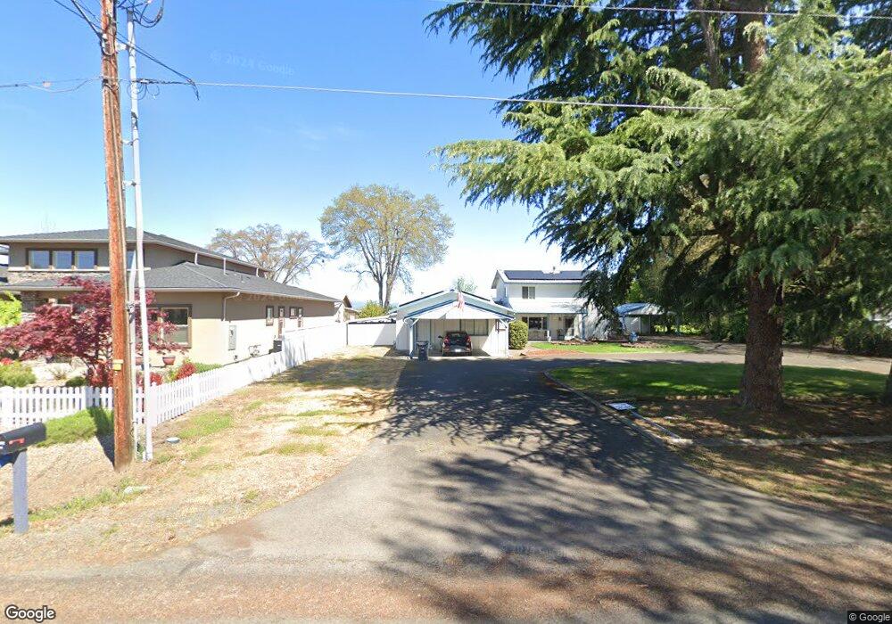 2018 Boes Ave, Central Point, OR 97502 - photo 1