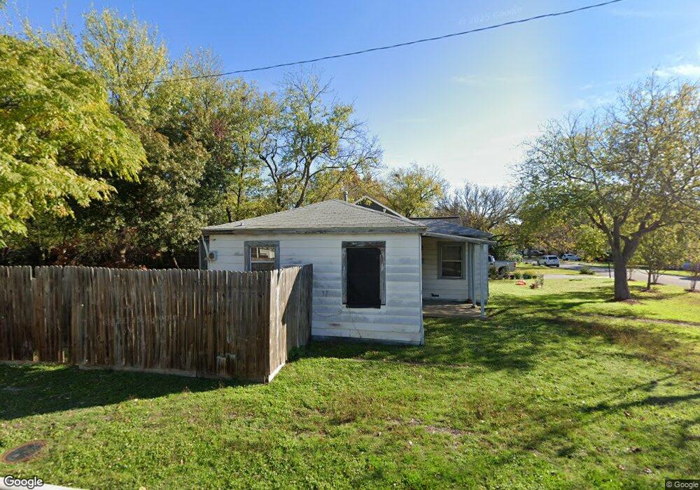 738 Bonham St, Grand Prairie, TX 75050 - photo 1