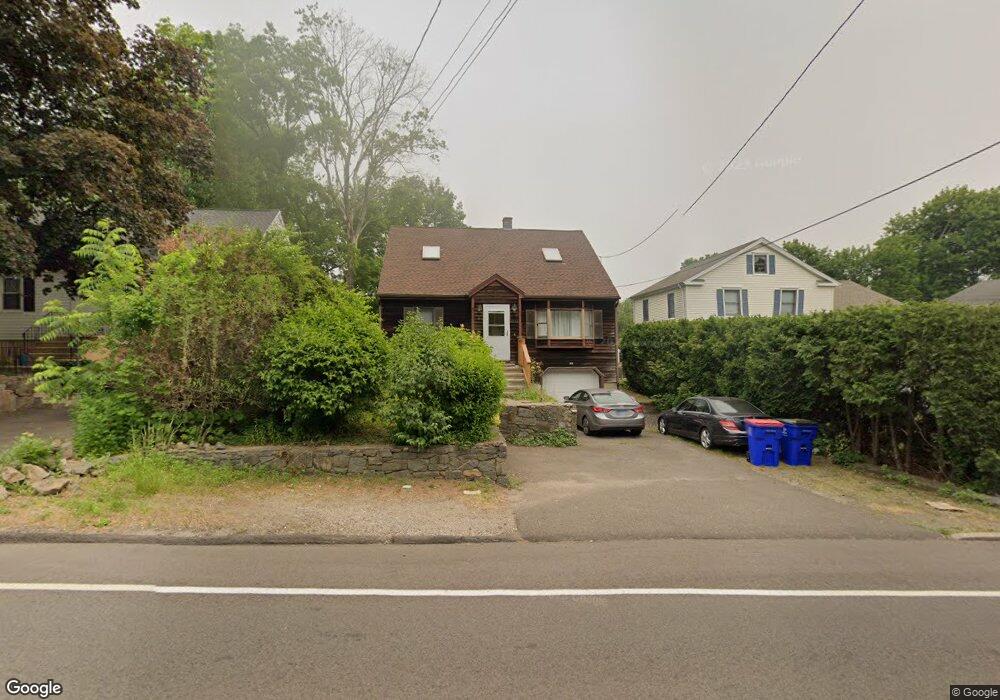 1838 Stratfield Rd, Fairfield, CT 06825 - photo 1