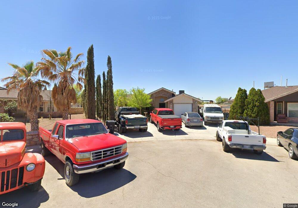 14330 Stephanotis Ct, Horizon City, TX 79928 - photo 1