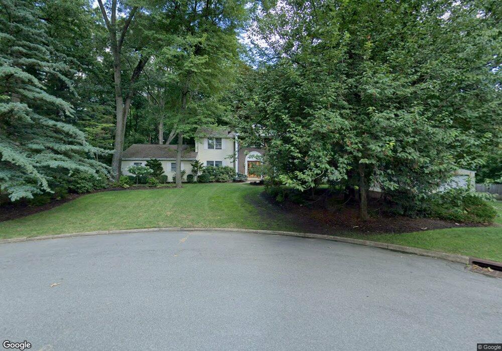 15 Henke Ct, Woodcliff Lake, NJ 07677 - photo 1