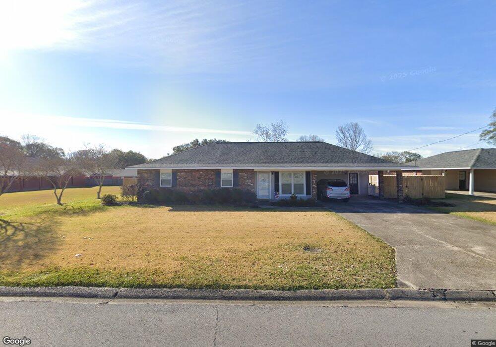 3812 Hemlock St, Zachary, LA 70791 - photo 1
