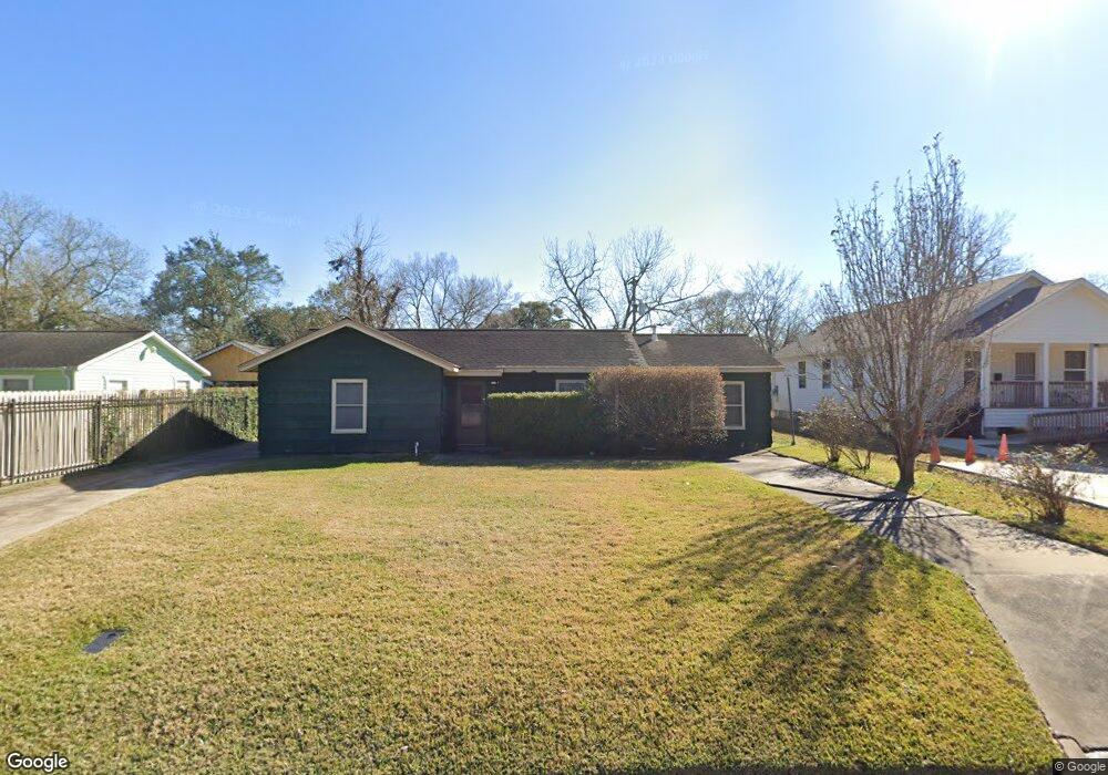 7030 Kinney St, Houston, TX 77087 - photo 1