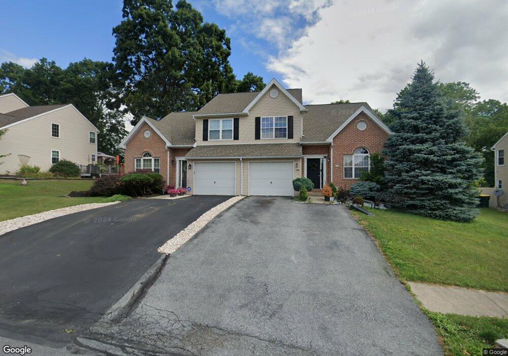 2155 Briarwood Dr, Coplay, PA 18037 - photo 1