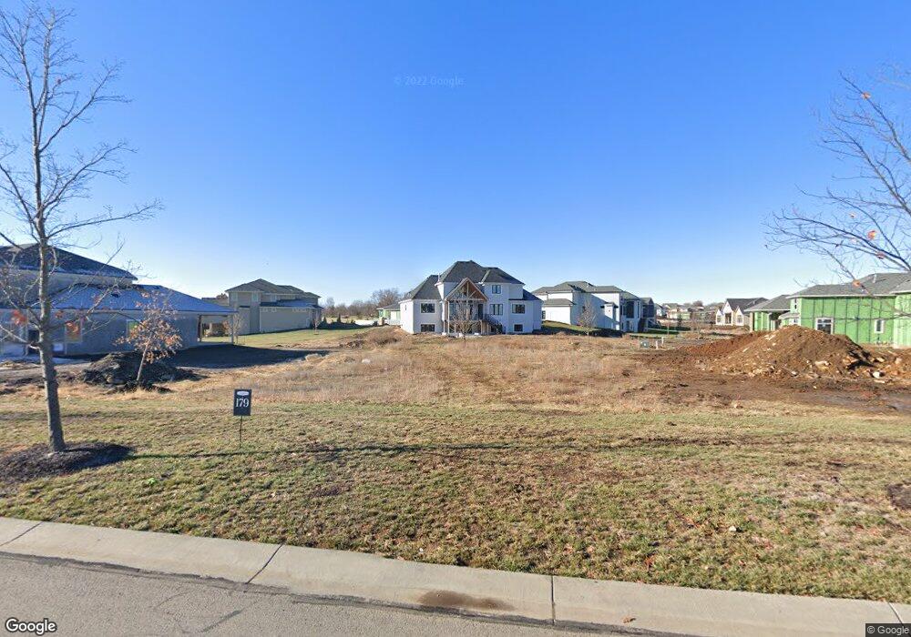 17324 Larsen St, Overland Park, KS 66221 - photo 1