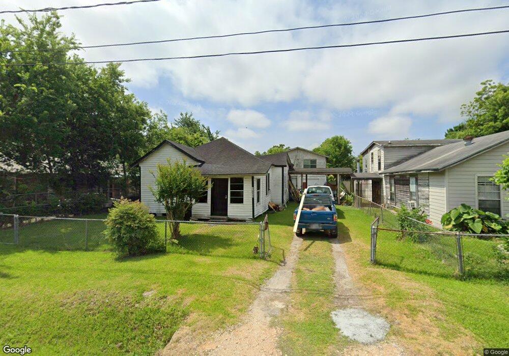 3810 Legion St, Houston, TX 77026 - photo 1