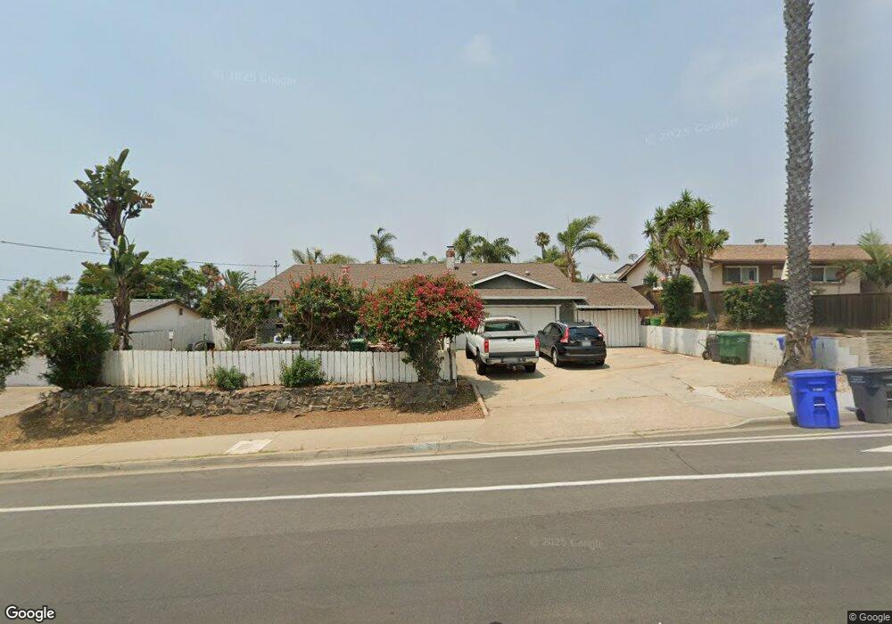 1150 Tamarack Ave, Carlsbad, CA 92008 - photo 1