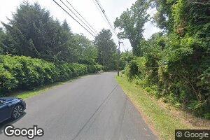 9 Heather Ln, Princeton, NJ 08540