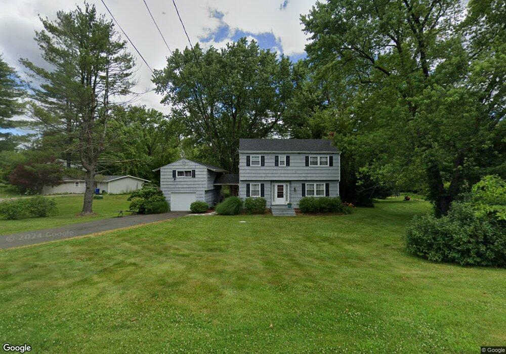 4 Watkins Rd, Bloomfield, CT 06002 - photo 1