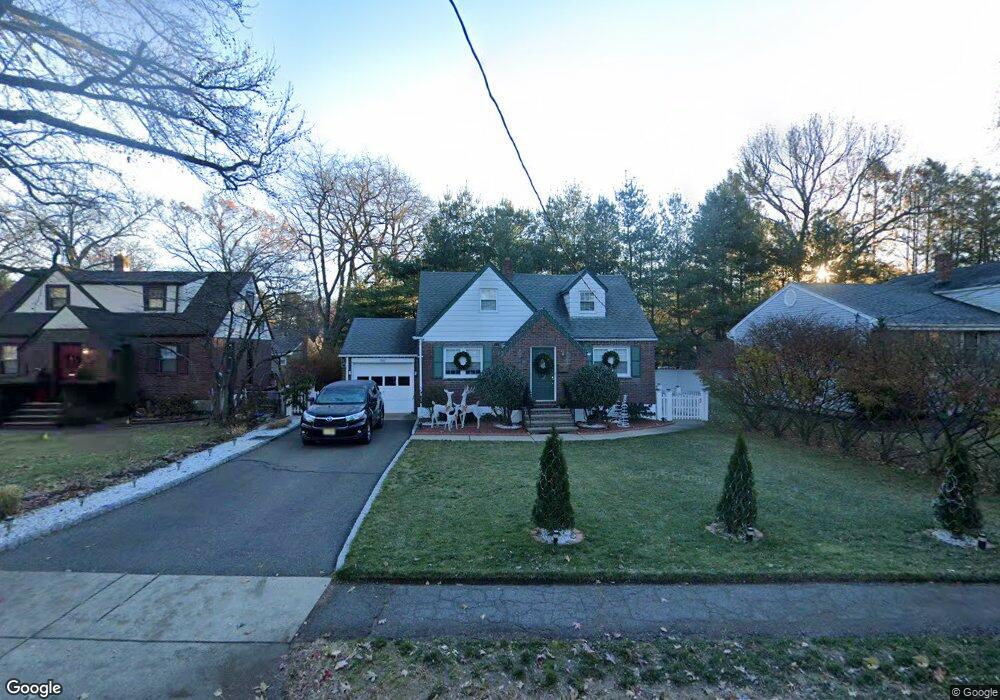 370 Knickerbocker Rd, Cresskill, NJ 07626 - photo 1