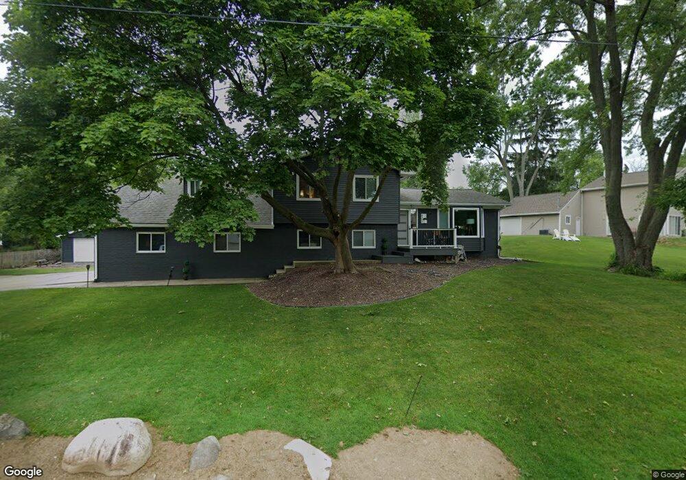 4384 Borland St, West Bloomfield, MI 48323 - photo 1