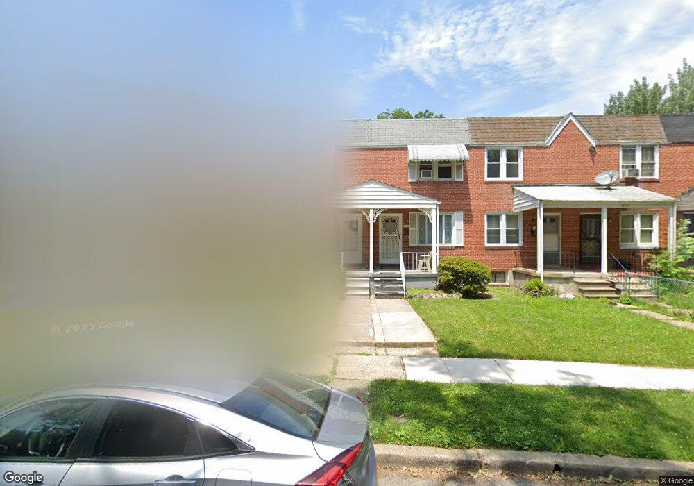 2834 Edgecombe Cir S, Baltimore, MD 21215 - photo 1