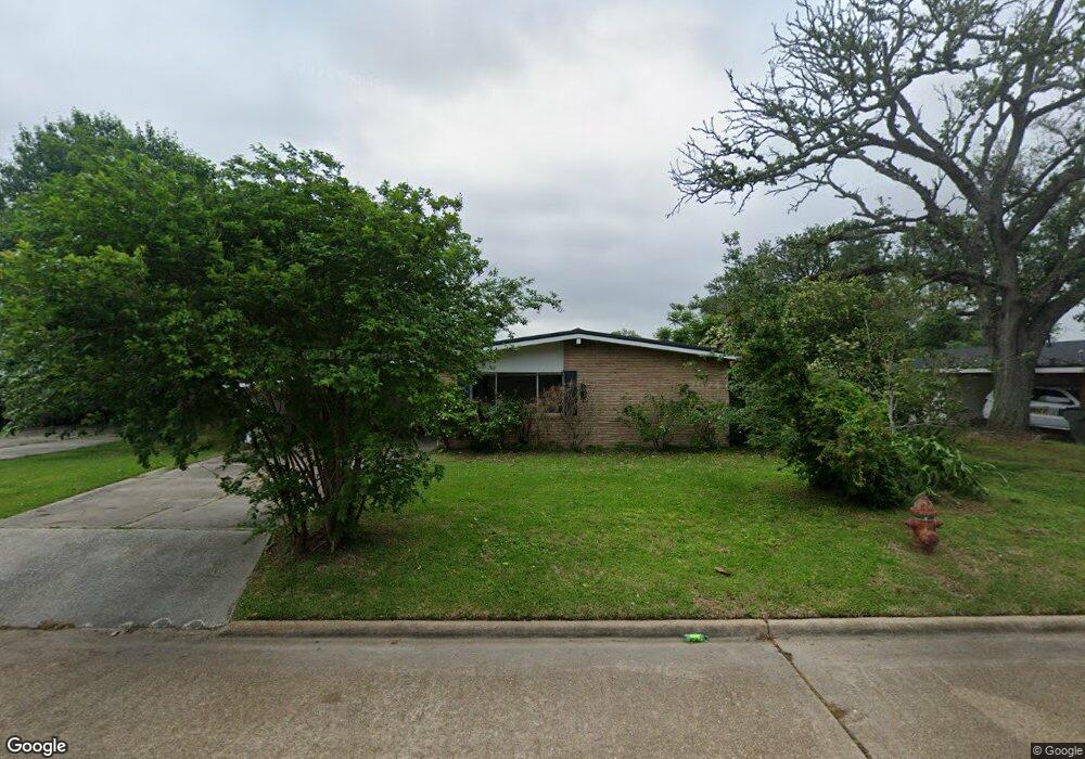 4423 Pleasant Dr, Lake Charles, LA 70605 - photo 1