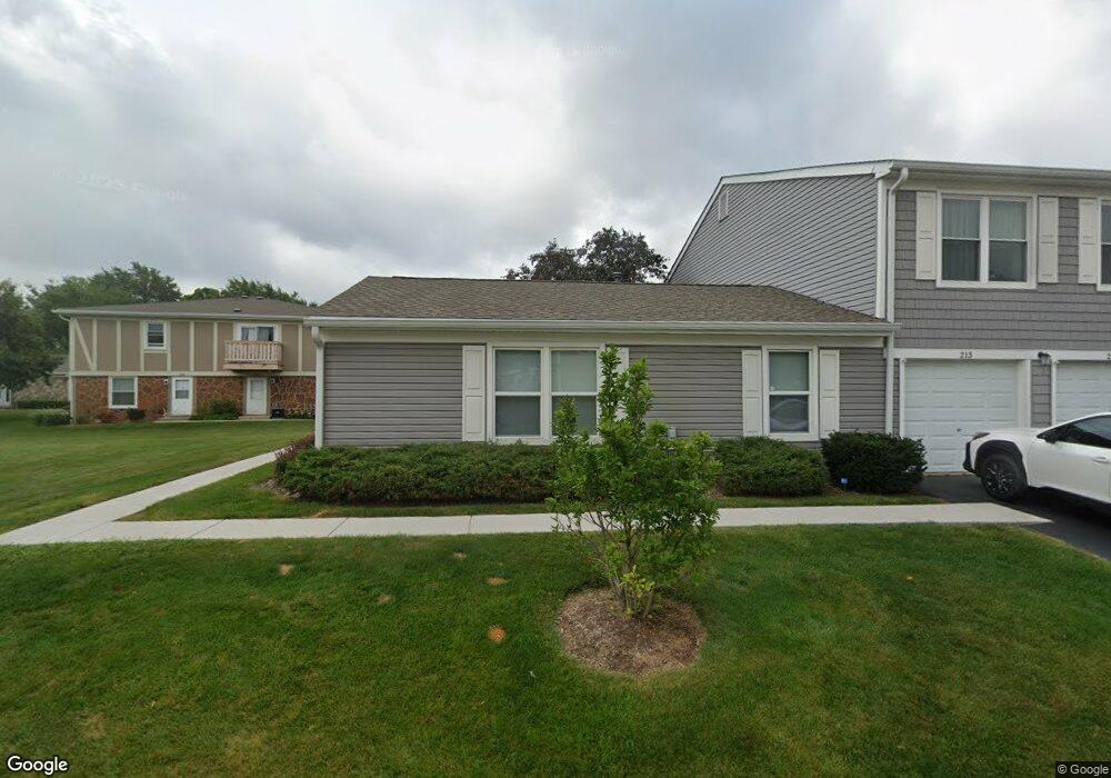 219 Nantucket Harbor unit 130, Schaumburg, IL 60193 - photo 1