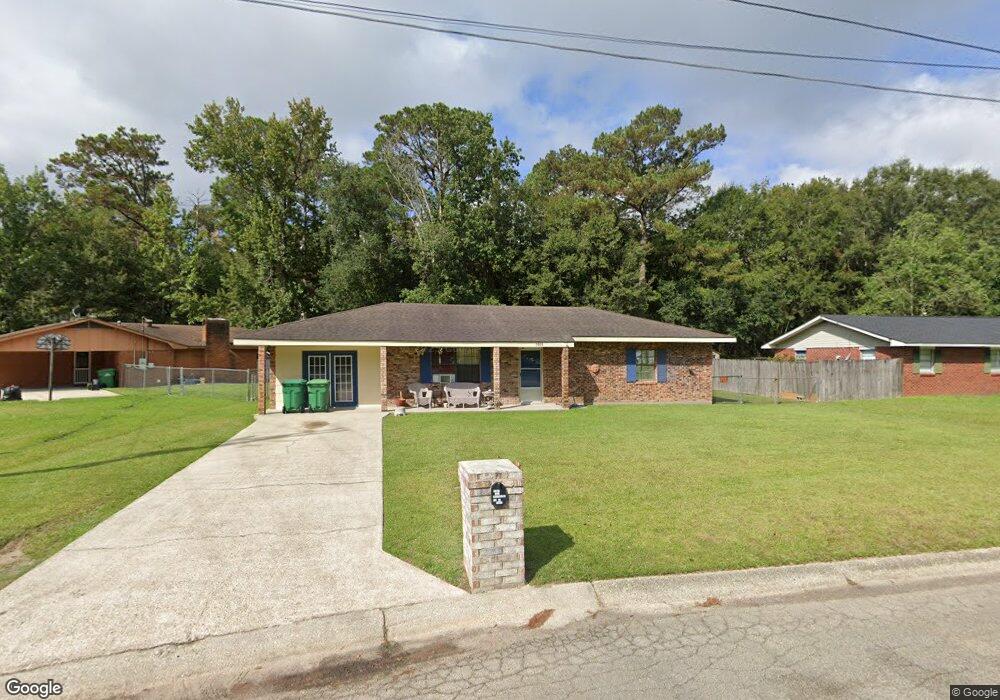 1000 Chestnut Dr, Picayune, MS 39466 - photo 1