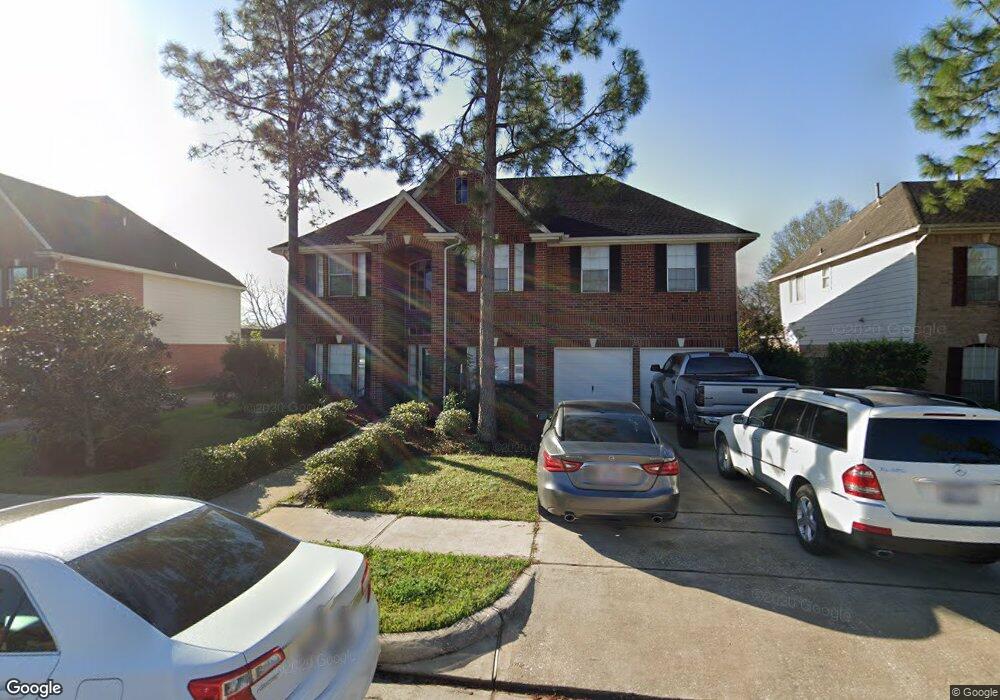 5004 Jolie Dr, Pearland, TX 77584 - photo 1