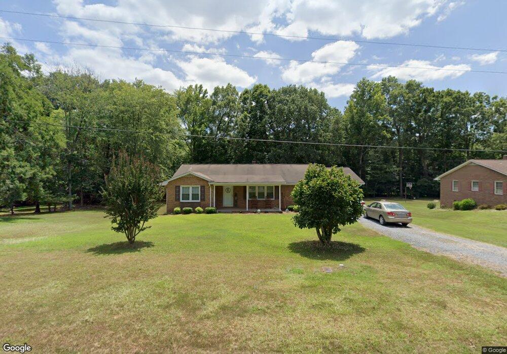 329 Greenvale Rd, Asheboro, NC 27203 - photo 1